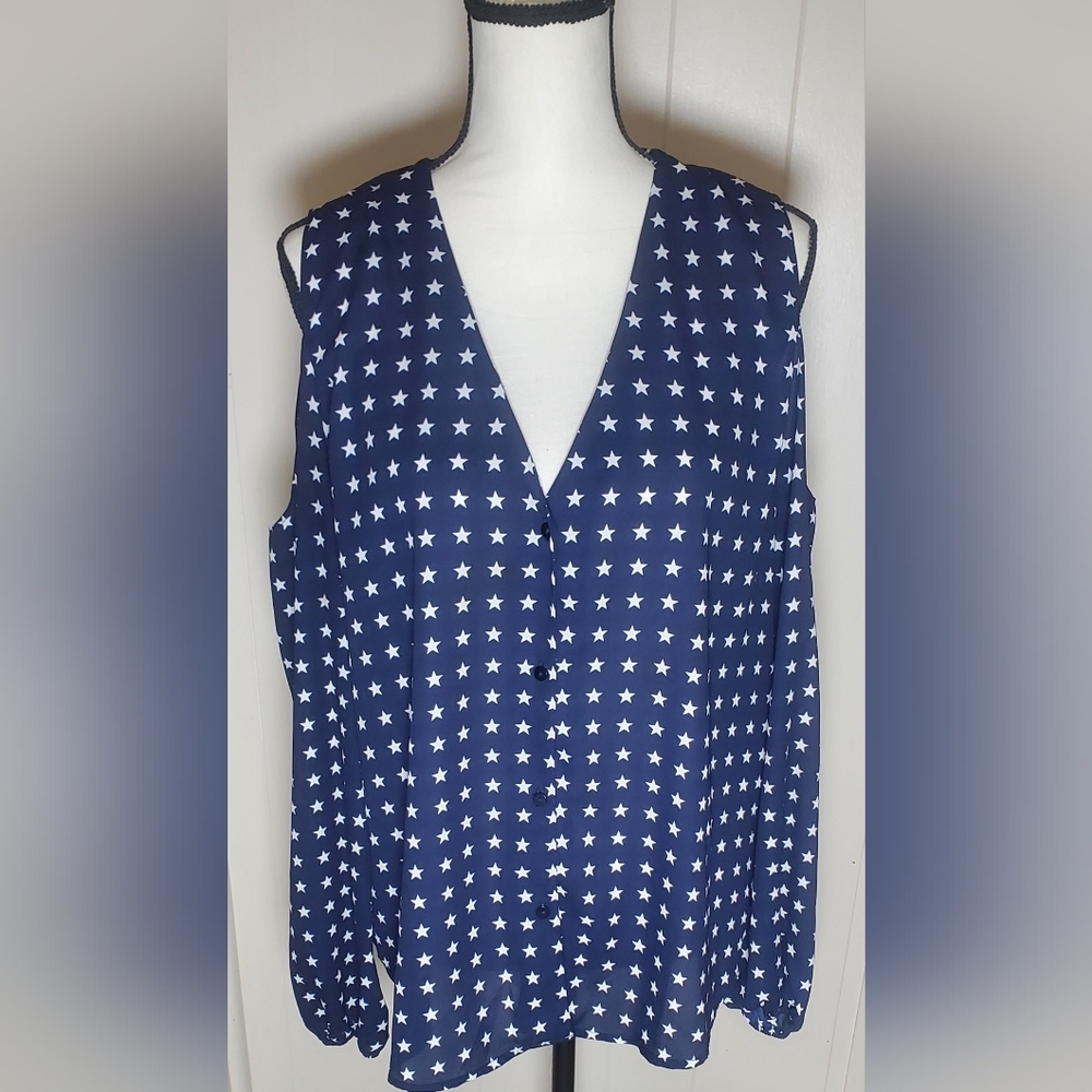 Lumiere‎ Blue/White Patriotic Stars Cold Shoulder Long Sleeve Blouse Size Large - Picture 12 of 12